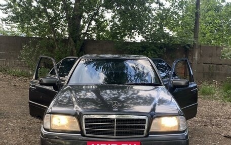 Mercedes-Benz C-Класс, 1994 год, 220 000 рублей, 2 фотография