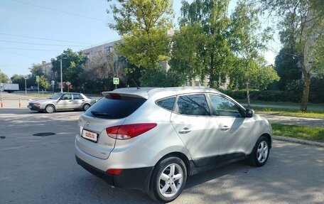 Hyundai ix35 I рестайлинг, 2010 год, 1 050 000 рублей, 5 фотография