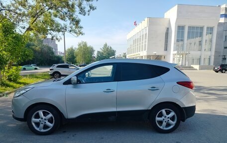 Hyundai ix35 I рестайлинг, 2010 год, 1 050 000 рублей, 9 фотография