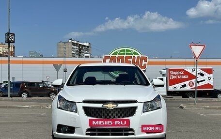 Chevrolet Cruze II, 2011 год, 1 070 000 рублей, 2 фотография