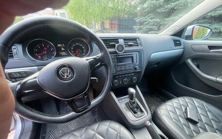 Volkswagen Jetta VI, 2015 год, 890 000 рублей, 8 фотография