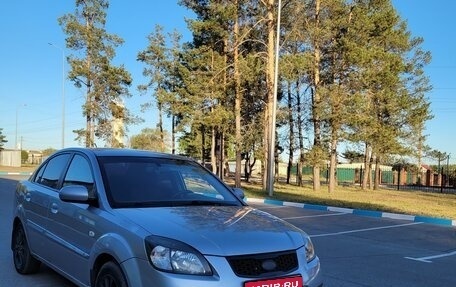 KIA Rio II, 2009 год, 670 000 рублей, 1 фотография