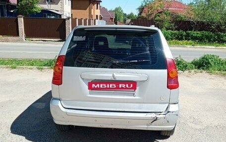 Mitsubishi Space Star I рестайлинг, 2004 год, 290 000 рублей, 2 фотография