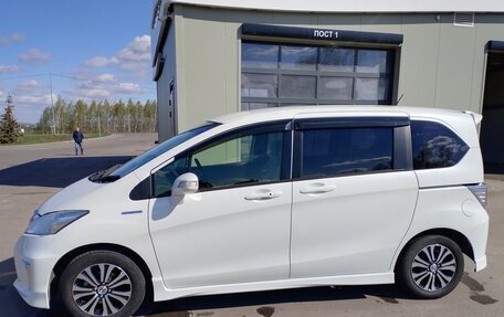 Honda Freed I, 2014 год, 1 280 000 рублей, 6 фотография