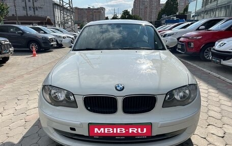 BMW 1 серия, 2010 год, 918 000 рублей, 2 фотография