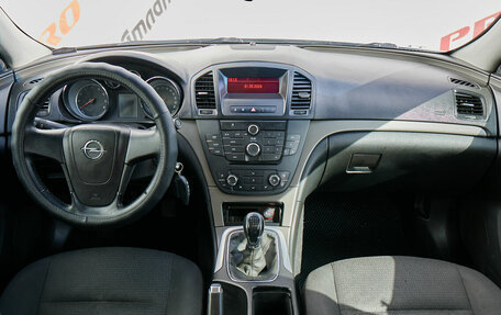 Opel Insignia II рестайлинг, 2011 год, 920 000 рублей, 12 фотография