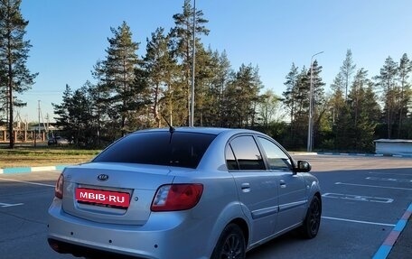 KIA Rio II, 2009 год, 670 000 рублей, 3 фотография