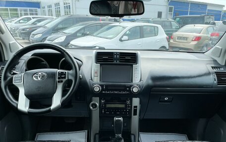 Toyota Land Cruiser Prado 150 рестайлинг 2, 2012 год, 2 750 000 рублей, 13 фотография