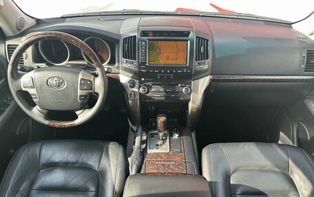 Toyota Land Cruiser 200, 2011 год, 3 320 000 рублей, 8 фотография