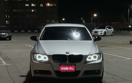 BMW 3 серия, 2005 год, 885 000 рублей, 19 фотография