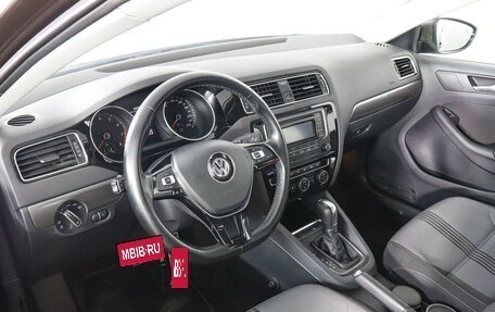 Volkswagen Jetta VI, 2017 год, 1 745 000 рублей, 9 фотография