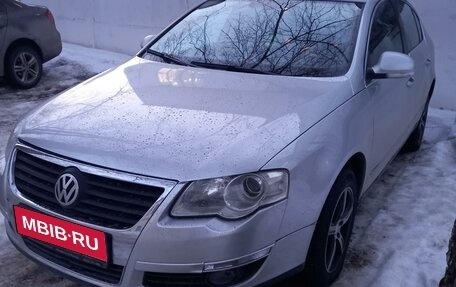 Volkswagen Passat B6, 2006 год, 780 000 рублей, 1 фотография