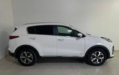 KIA Sportage IV рестайлинг, 2020 год, 2 880 000 рублей, 4 фотография