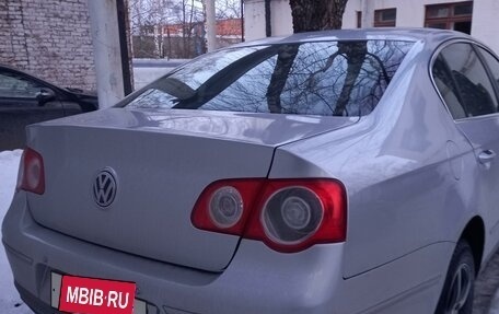 Volkswagen Passat B6, 2006 год, 780 000 рублей, 2 фотография