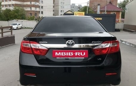 Toyota Camry, 2011 год, 1 950 000 рублей, 6 фотография