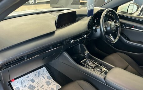 Mazda 3, 2019 год, 2 299 999 рублей, 13 фотография