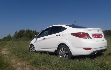 Hyundai Solaris II рестайлинг, 2011 год, 799 000 рублей, 15 фотография