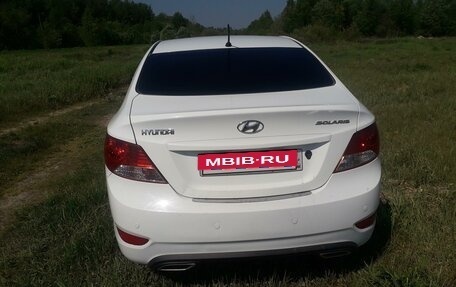 Hyundai Solaris II рестайлинг, 2011 год, 799 000 рублей, 13 фотография