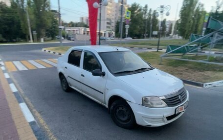 Renault Logan I, 2011 год, 400 000 рублей, 3 фотография