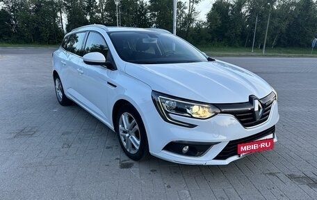 Renault Megane IV, 2018 год, 1 399 000 рублей, 2 фотография
