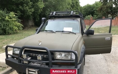 Toyota Land Cruiser 80 рестайлинг, 1994 год, 1 750 000 рублей, 1 фотография