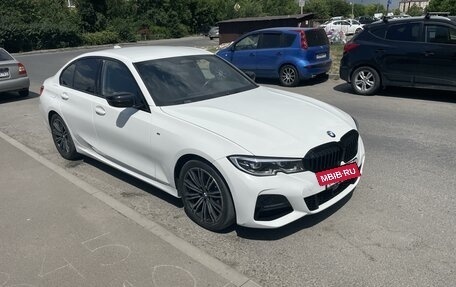 BMW 3 серия, 2019 год, 3 890 000 рублей, 4 фотография