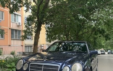 Mercedes-Benz E-Класс, 1998 год, 520 000 рублей, 5 фотография