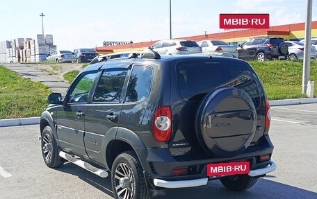 Chevrolet Niva I рестайлинг, 2017 год, 1 013 000 рублей, 7 фотография