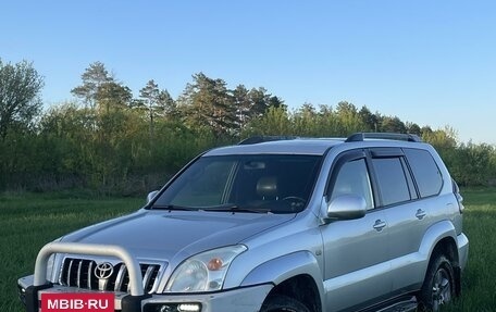 Toyota Land Cruiser Prado 120 рестайлинг, 2006 год, 2 200 000 рублей, 2 фотография