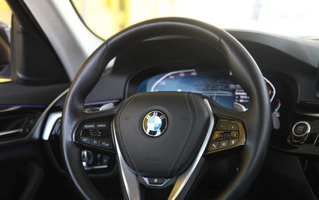 BMW 5 серия, 2021 год, 5 750 000 рублей, 14 фотография