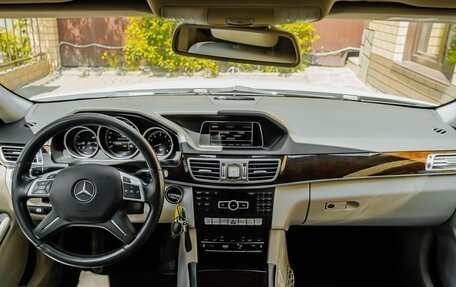 Mercedes-Benz E-Класс, 2014 год, 2 299 900 рублей, 17 фотография