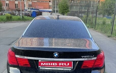 BMW 7 серия, 2010 год, 1 700 000 рублей, 3 фотография