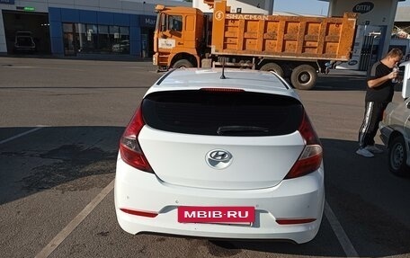 Hyundai Solaris II рестайлинг, 2014 год, 670 000 рублей, 15 фотография