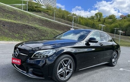 Mercedes-Benz C-Класс, 2019 год, 3 150 000 рублей, 1 фотография