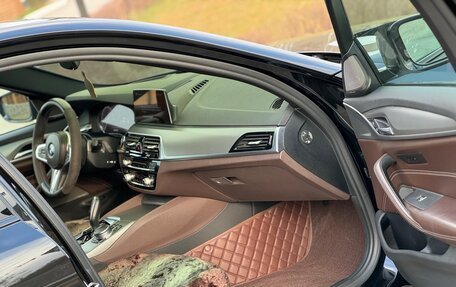 BMW 5 серия, 2019 год, 5 850 000 рублей, 4 фотография