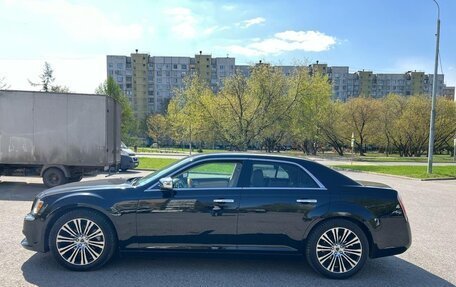 Chrysler 300C II, 2012 год, 1 950 000 рублей, 8 фотография