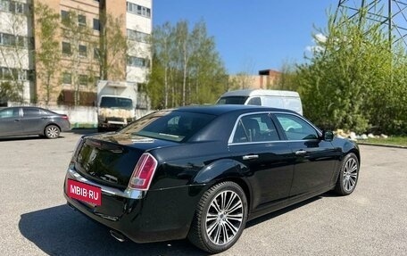 Chrysler 300C II, 2012 год, 1 950 000 рублей, 6 фотография