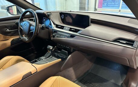 Lexus ES VII, 2019 год, 3 769 900 рублей, 13 фотография