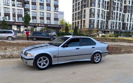 BMW 3 серия, 1995 год, 250 000 рублей, 4 фотография