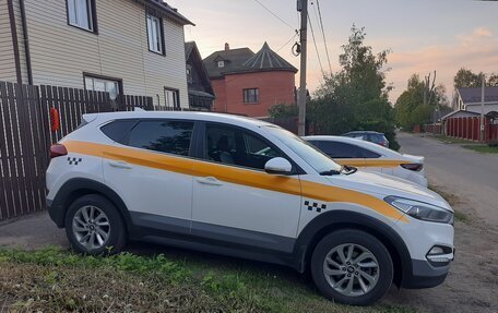 Hyundai Tucson III, 2017 год, 1 780 000 рублей, 2 фотография