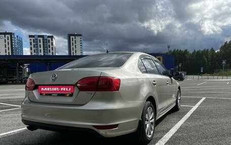 Volkswagen Jetta VI, 2013 год, 1 110 000 рублей, 4 фотография