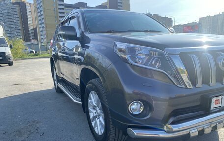 Toyota Land Cruiser Prado 150 рестайлинг 2, 2016 год, 5 299 000 рублей, 14 фотография