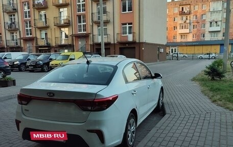 KIA Rio IV, 2018 год, 1 199 000 рублей, 3 фотография