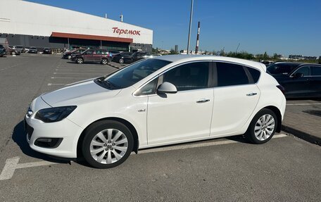 Opel Astra J, 2013 год, 1 150 000 рублей, 4 фотография