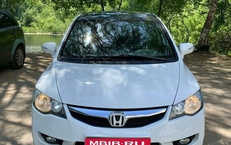 Honda Civic VIII, 2010 год, 895 000 рублей, 2 фотография
