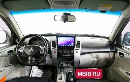 Mitsubishi Pajero Sport II рестайлинг, 2011 год, 1 495 000 рублей, 13 фотография