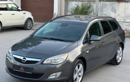 Opel Astra J, 2011 год, 997 000 рублей, 9 фотография