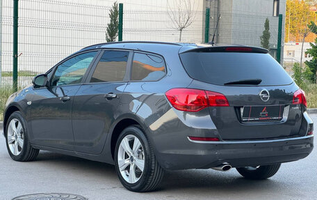 Opel Astra J, 2011 год, 997 000 рублей, 12 фотография