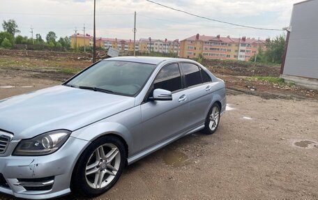 Mercedes-Benz C-Класс, 2012 год, 1 210 000 рублей, 2 фотография