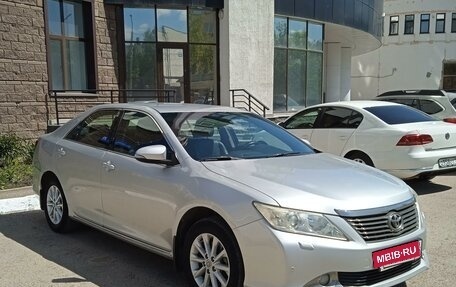 Toyota Camry, 2012 год, 1 590 000 рублей, 2 фотография